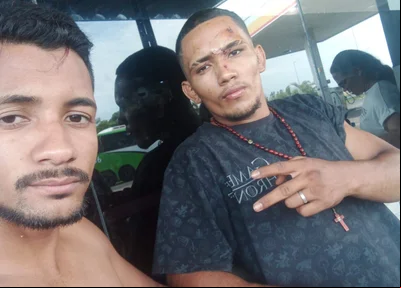 Professor Batista Pinheiro, à equerda, e seu aluno, Francisco Hernando, à direita