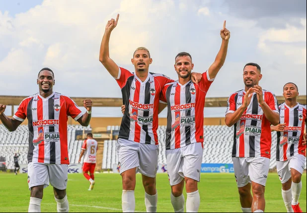 River abre o placar diante do 4 de Julho pelo Piauiense