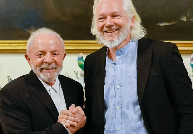 Lula e Julian Assange