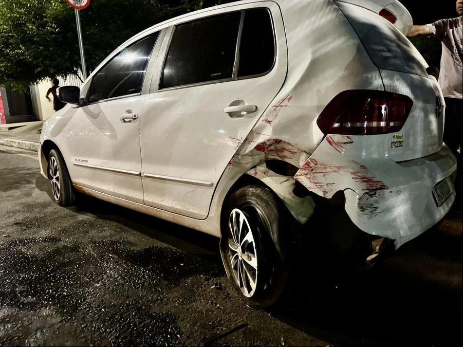 Motorista fica ferido em estado grave após acidente entre dois carros em Água Branca