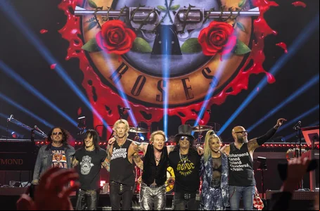Guns N' Roses fará 5 shows no Brasil em 2025