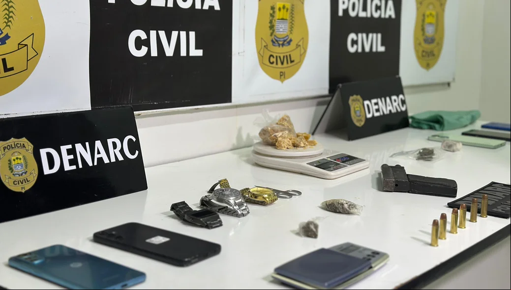 Três pessoas foram presas por vender drogas no Promorar