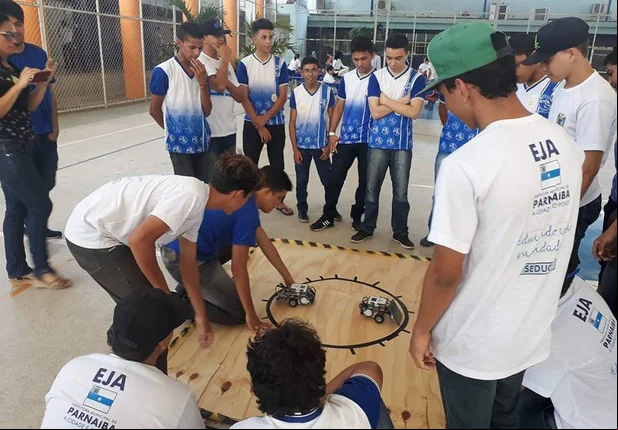 Estudantes do Senai